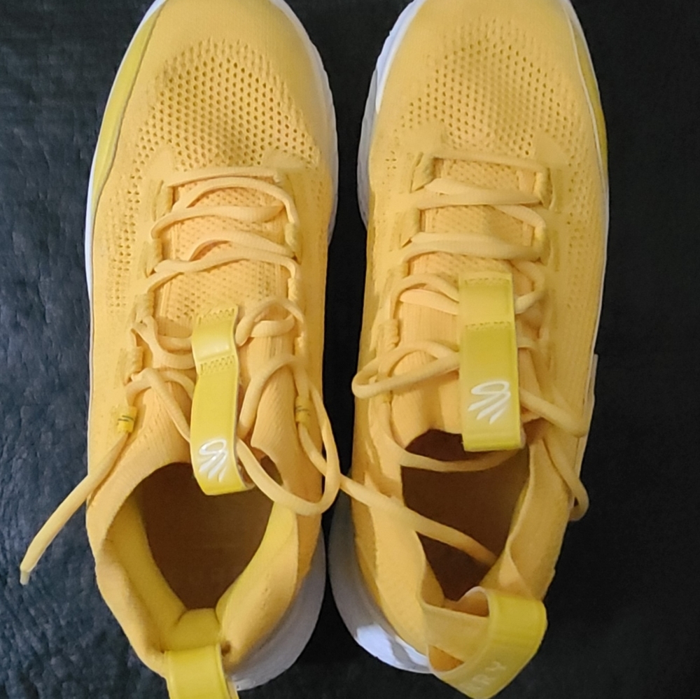 Curry 8 Butter Flows